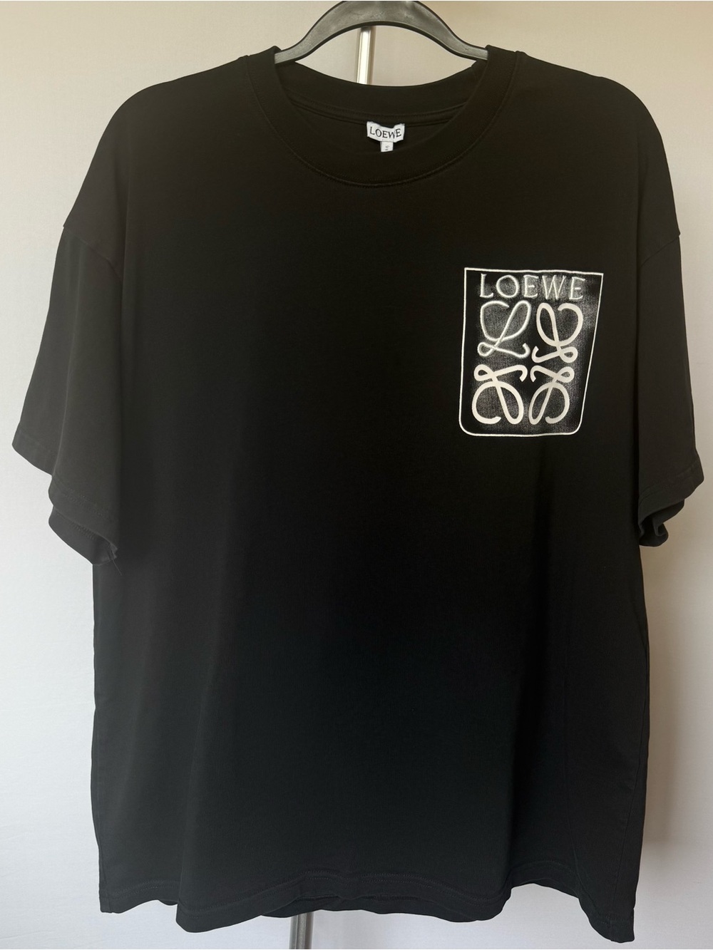 Loewe Black Short-Sleeve T-Shirt with White Logo Pocket